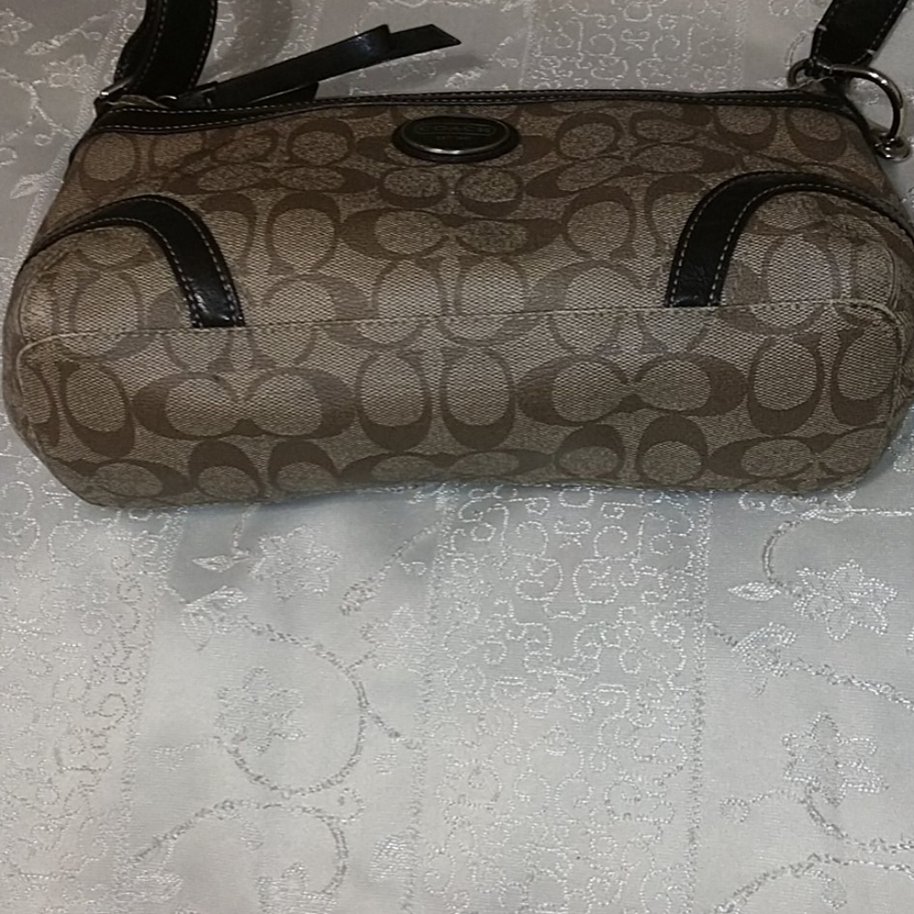 Coach Crossbody Bag - Picture 3 of 5